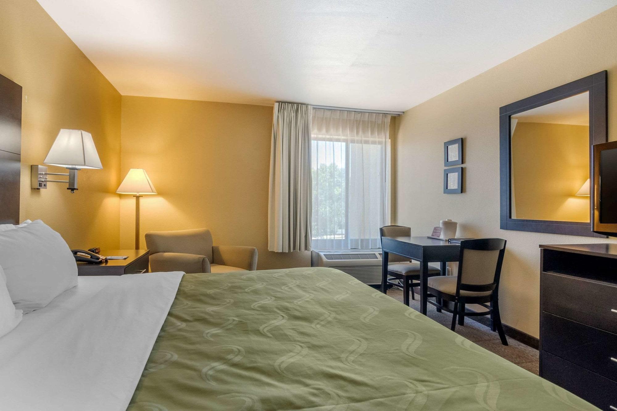 Hotel Quality & Kansas 2*