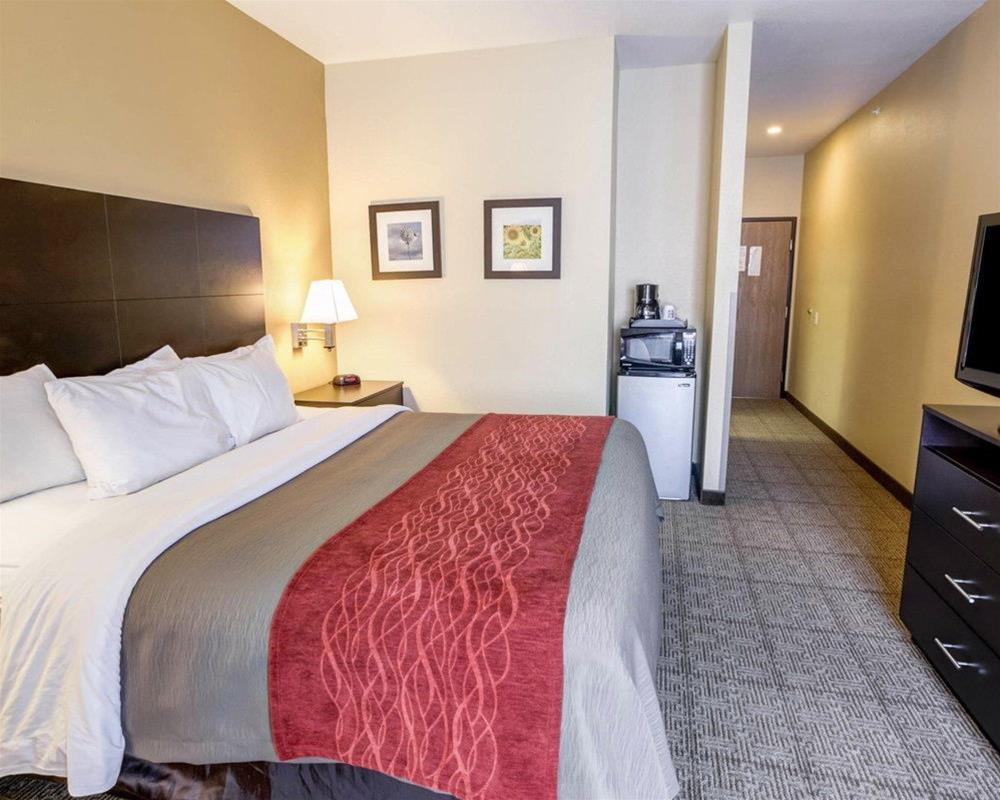 Hotel Quality & Kansas 2*